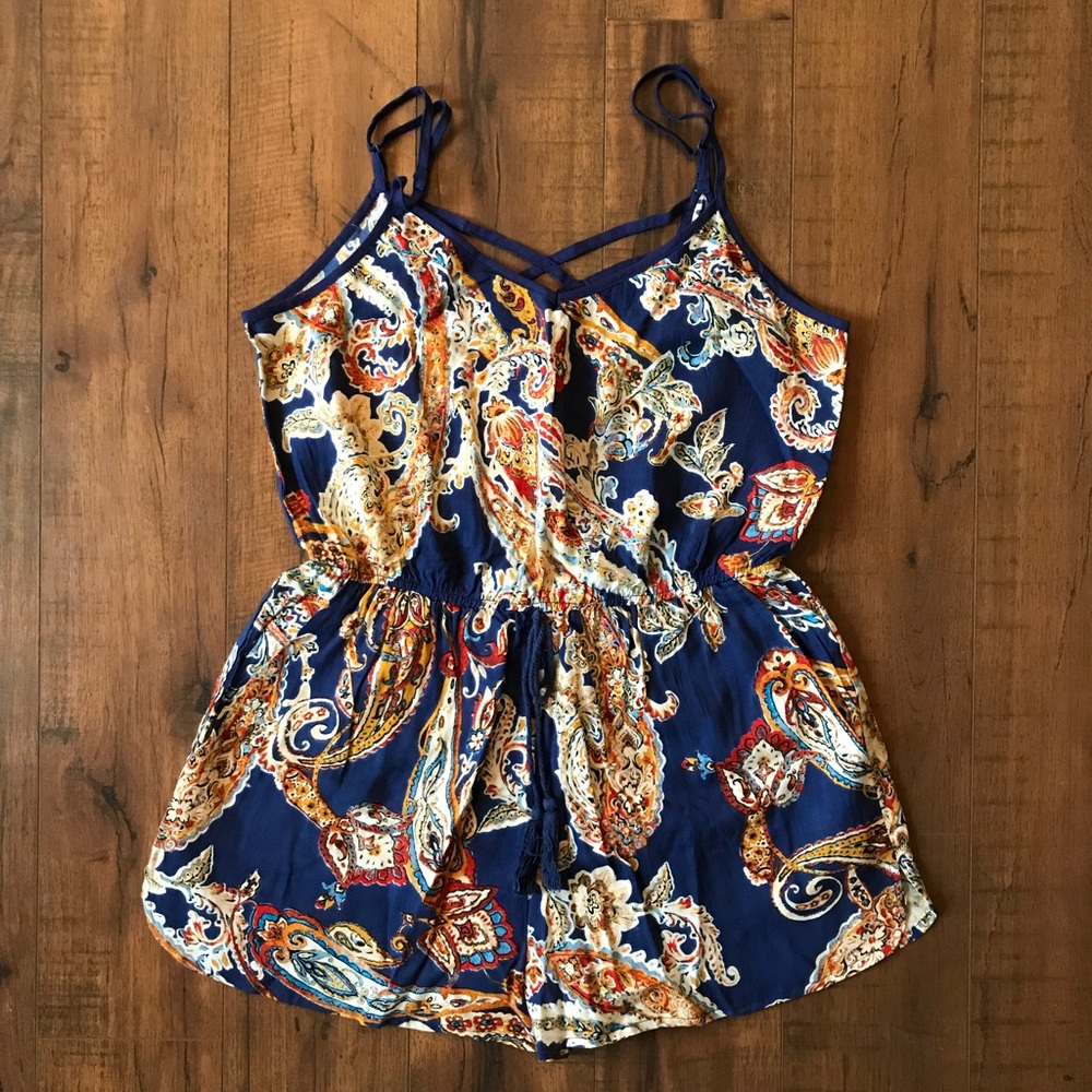 NWT! ❤️ Band of Gypsies Romper